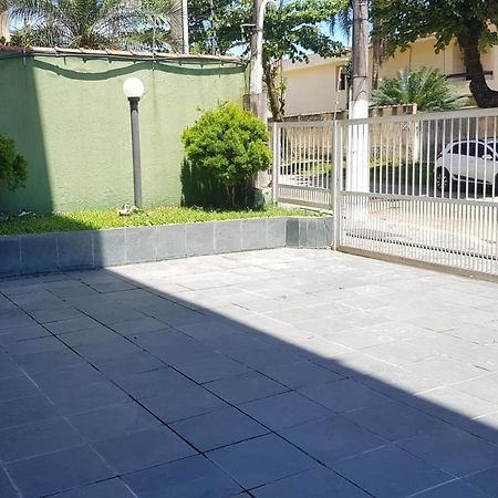Apartamento A Uma Quadra Da Praia Guaruja Luaran gambar